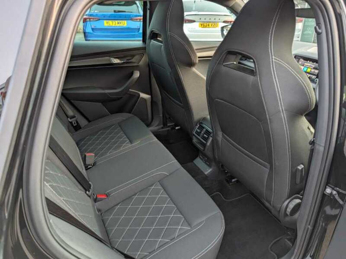 SKODA KAROQ 1.5 TSI Sportline 5dr