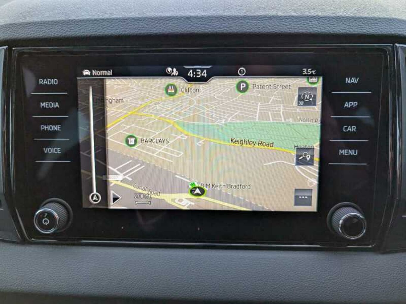 SKODA KAROQ 1.5 TSI Sportline 5dr