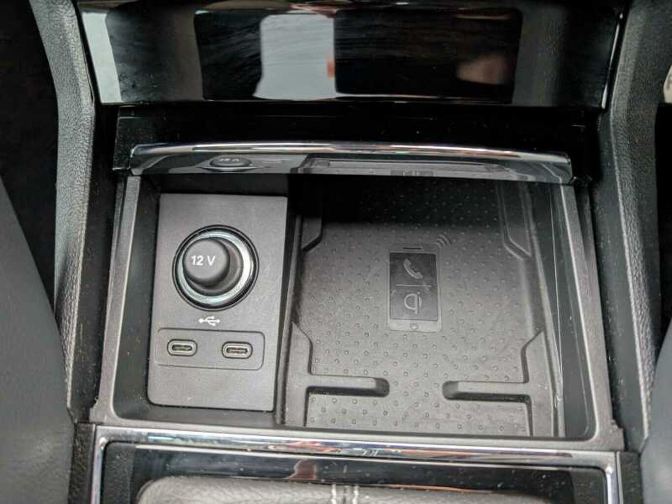 SKODA KAROQ 1.5 TSI Sportline 5dr