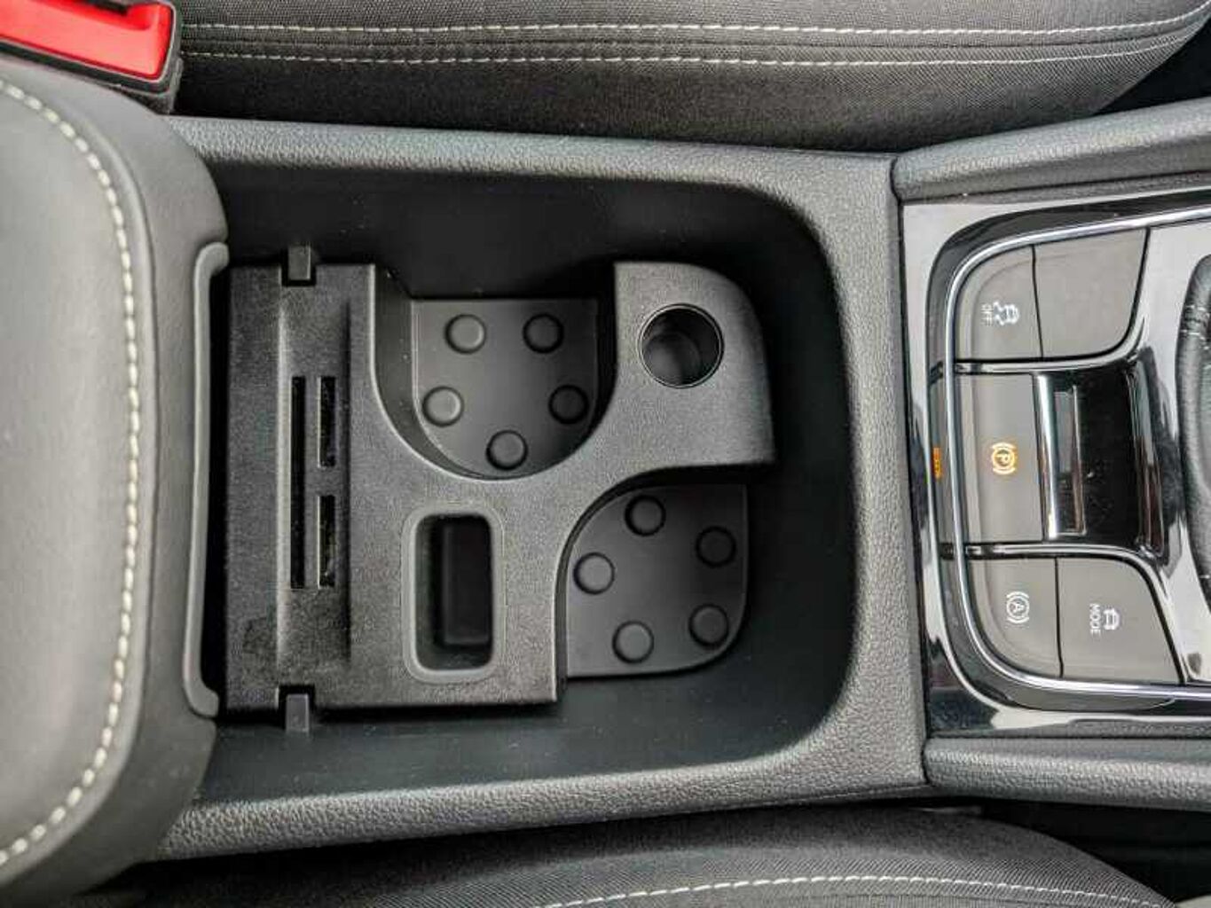 SKODA KAROQ 1.5 TSI Sportline 5dr