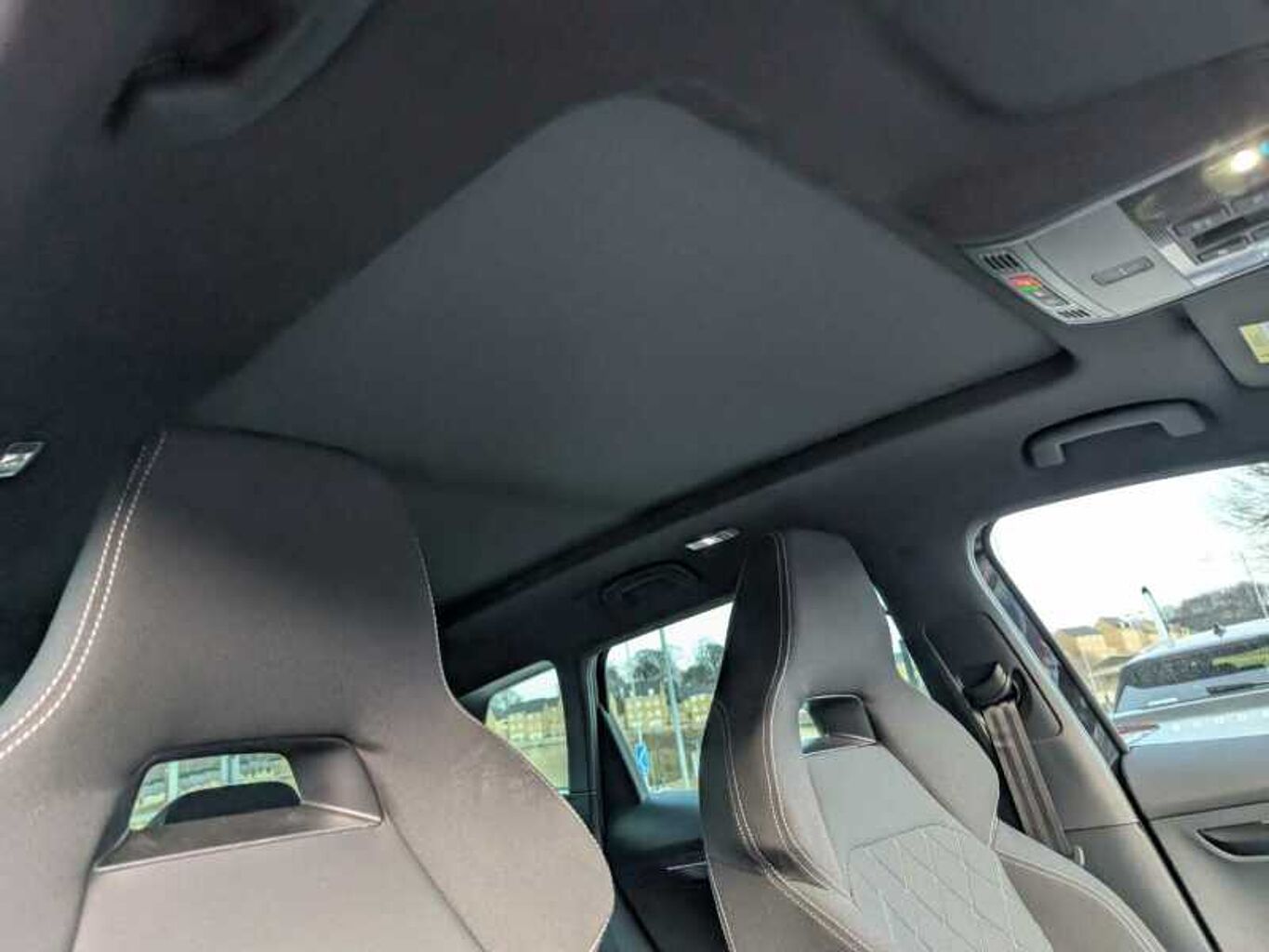 SKODA KAROQ 1.5 TSI Sportline 5dr