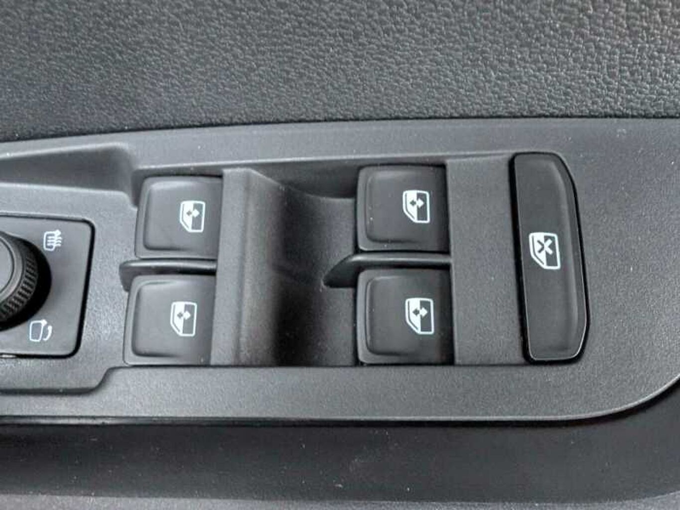 SKODA KAROQ 1.5 TSI Sportline 5dr