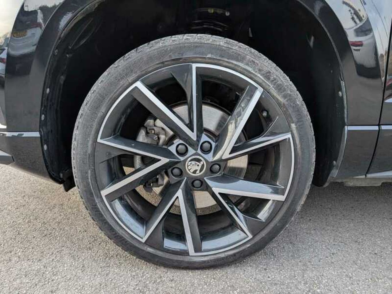 SKODA KAROQ 1.5 TSI Sportline 5dr
