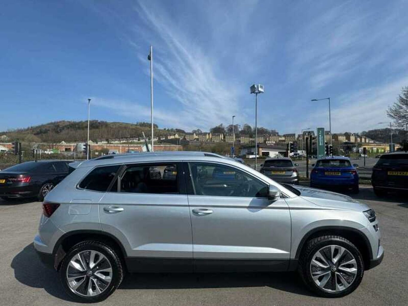 SKODA KAROQ 1.5 TSI SE L 5dr