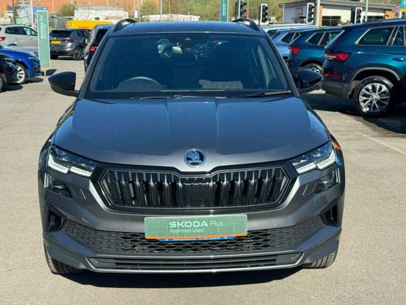 SKODA Karoq SUV 2.0 TSI (190ps) 4X4 SportLine DSG