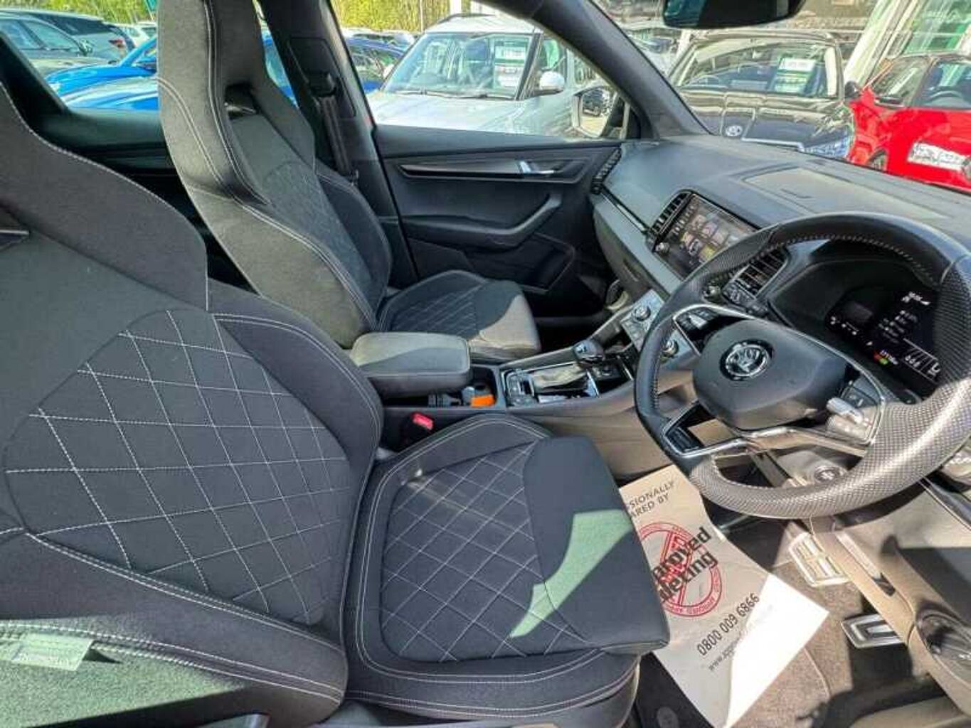 SKODA Karoq SUV 2.0 TSI (190ps) 4X4 SportLine DSG