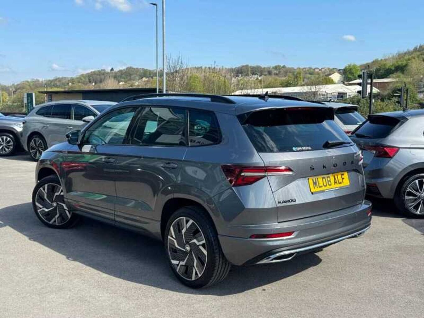 SKODA Karoq SUV 2.0 TSI (190ps) 4X4 SportLine DSG